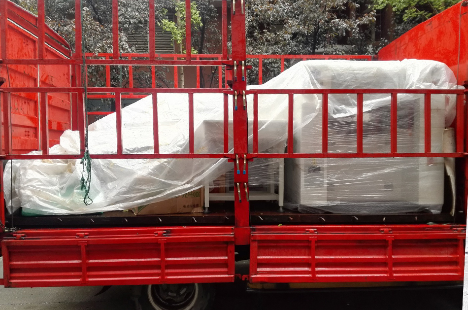 Nanjing customer SMT equipment special car delivery